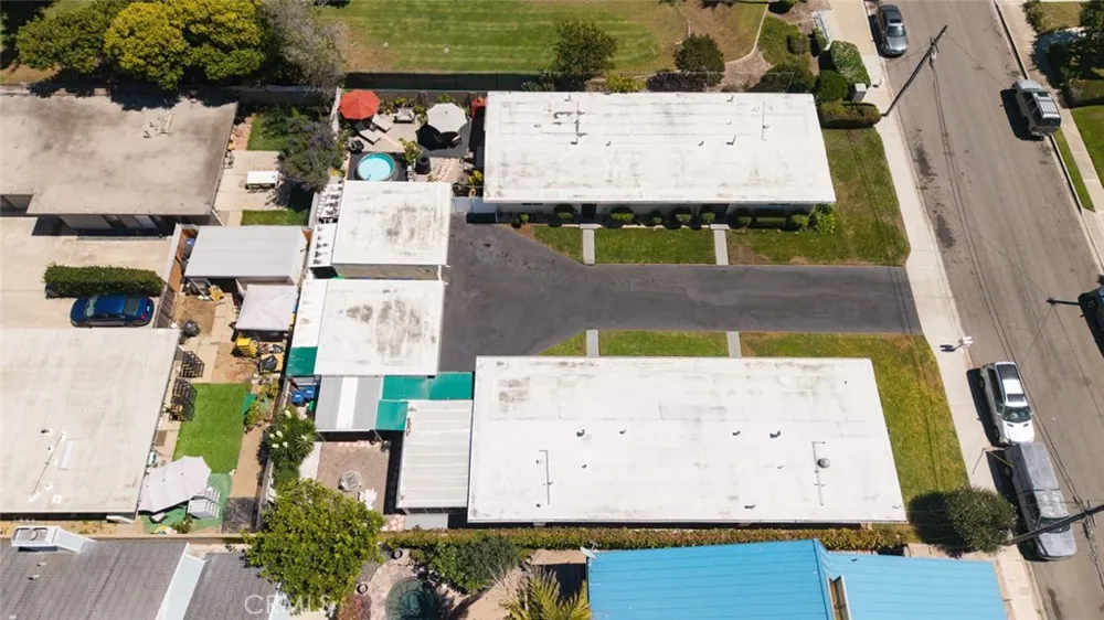 220 Knox Costa Mesa, CA 92627