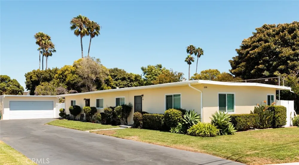 220 Knox Costa Mesa, CA 92627