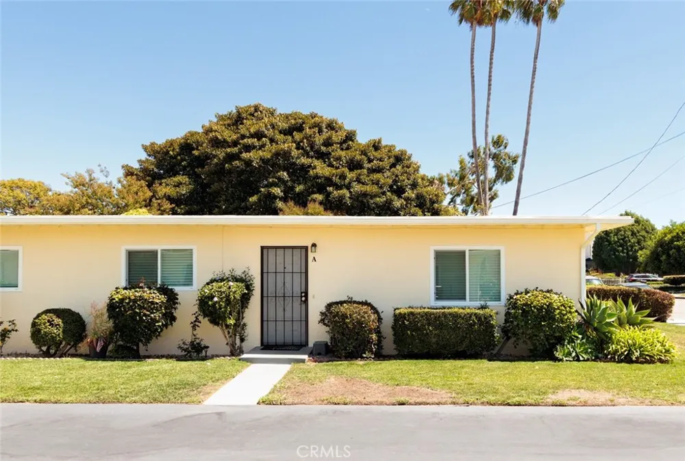 220 Knox Costa Mesa, CA 92627
