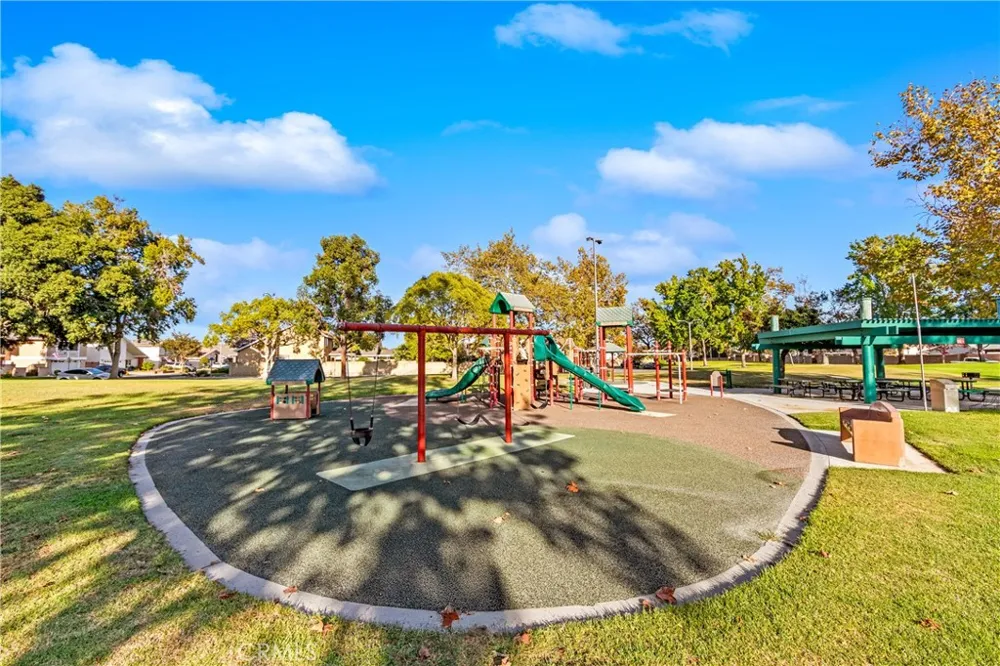 11377 Madeira Cypress, CA 90630