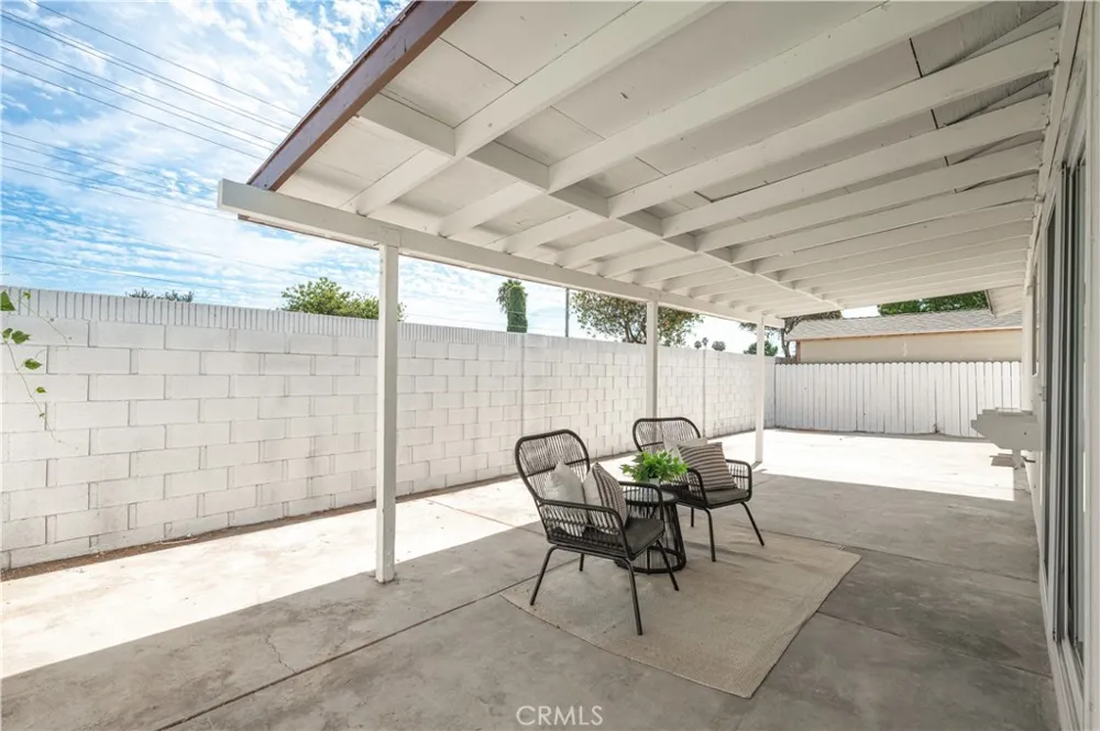 3186 E Radcliffe Anaheim, CA 92806