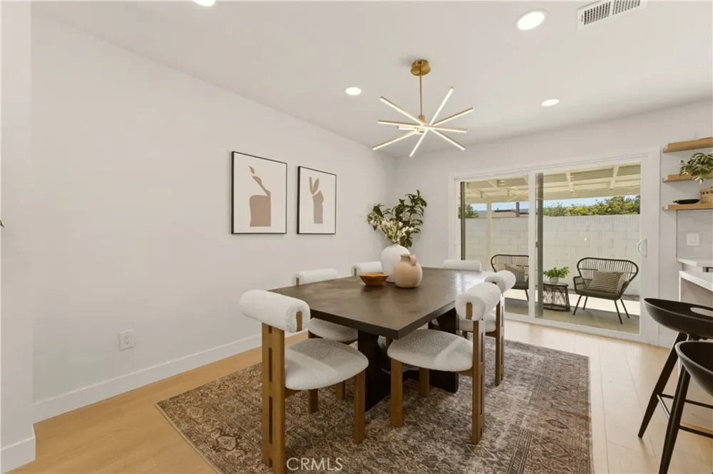3186 E Radcliffe Anaheim, CA 92806
