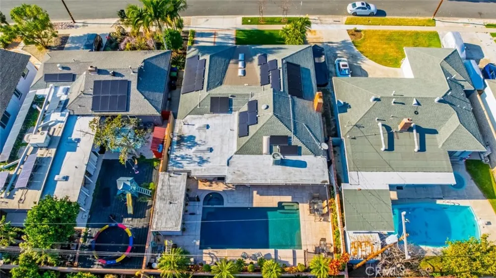 14132 Carfax Tustin, CA 92780