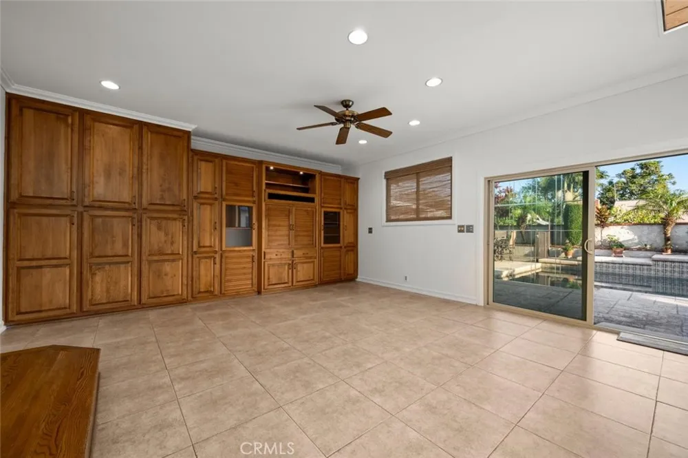 14132 Carfax Tustin, CA 92780