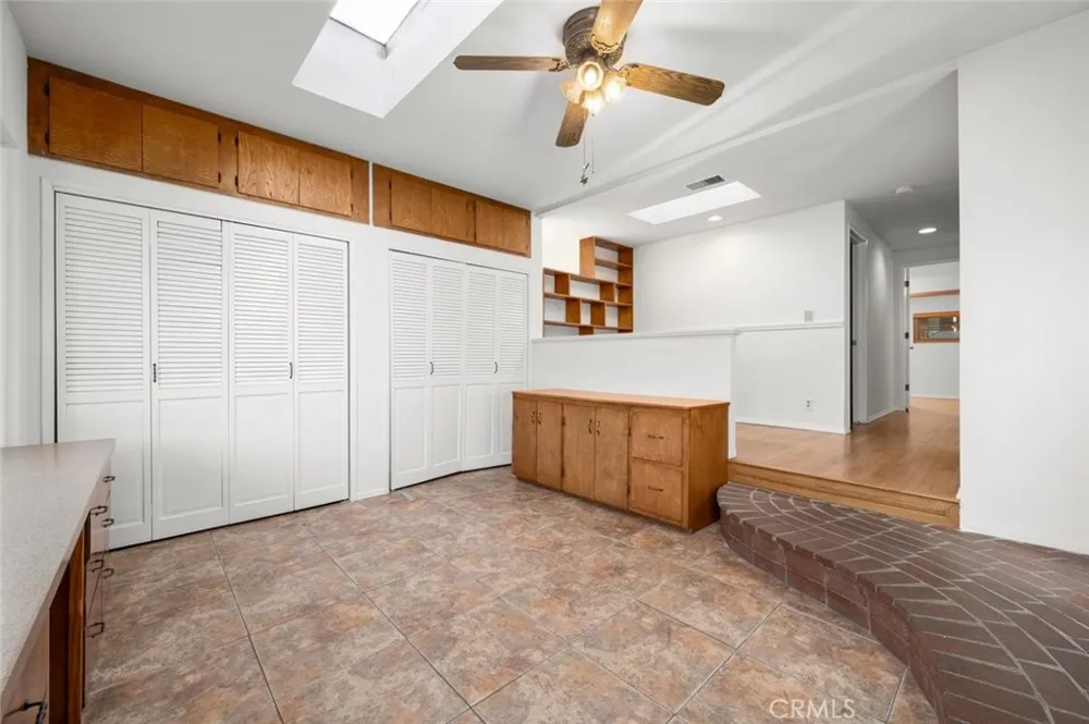 14132 Carfax Tustin, CA 92780