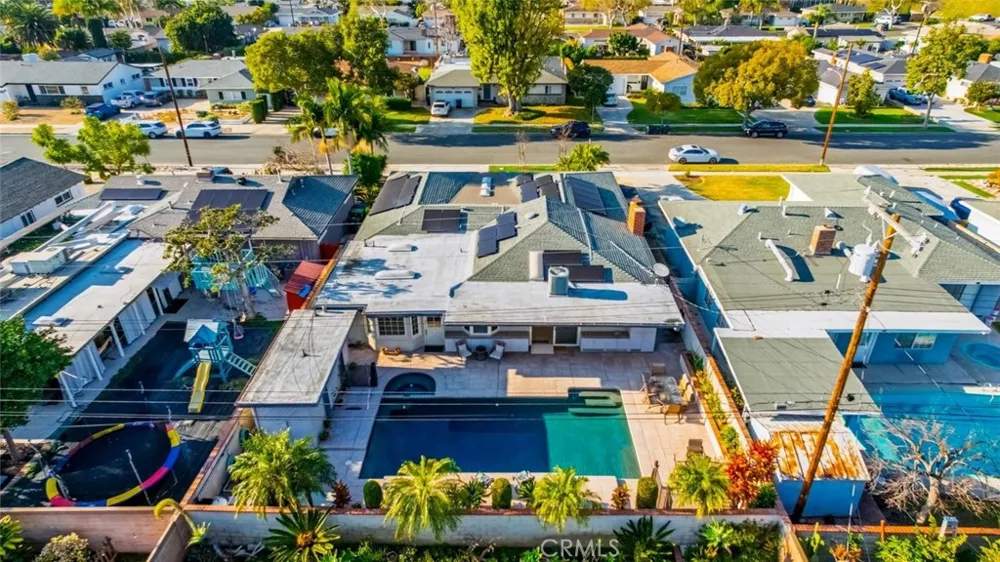 14132 Carfax Tustin, CA 92780