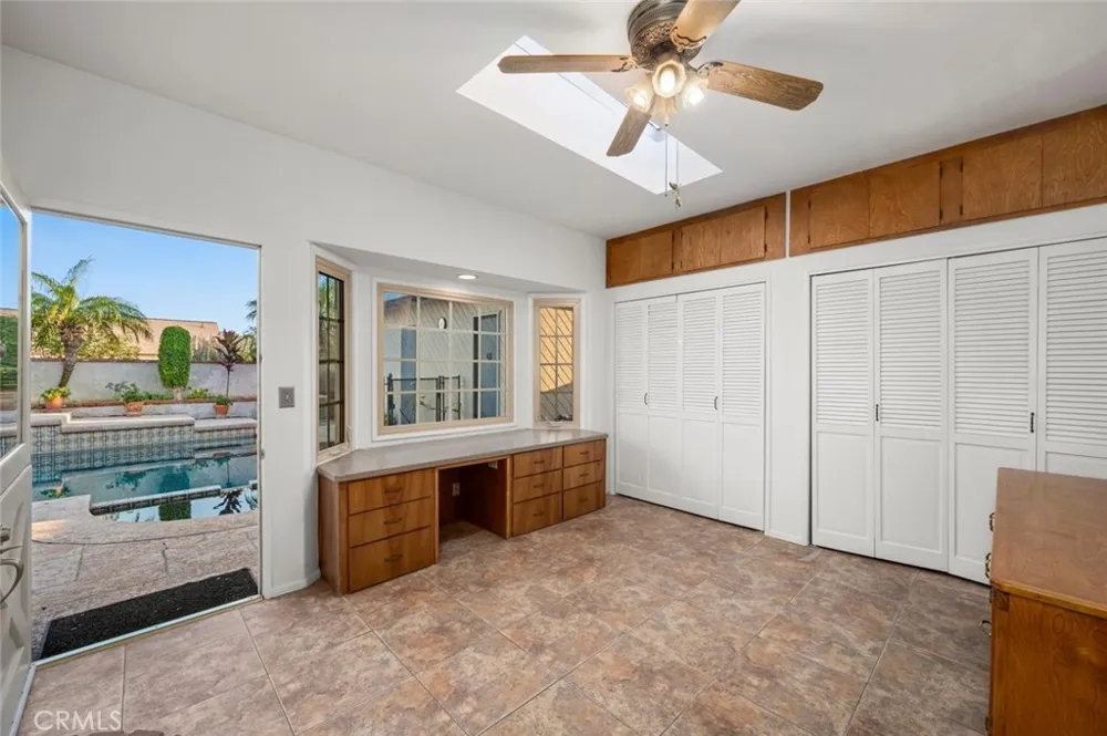 14132 Carfax Tustin, CA 92780