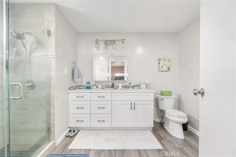 3595 Santa Fe #36 Long Beach, CA 90810
