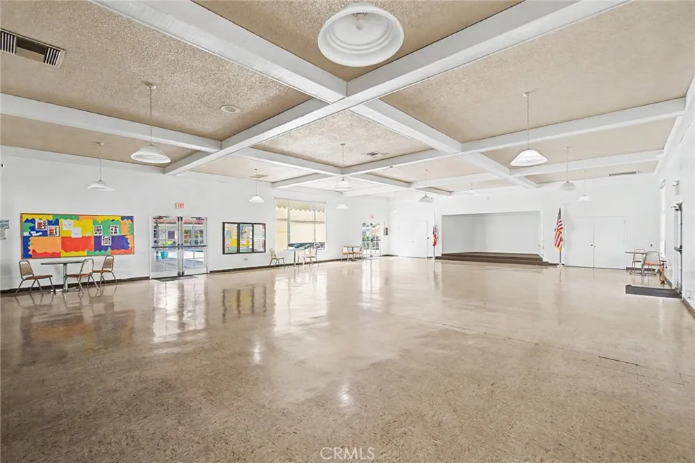 3595 Santa Fe #36 Long Beach, CA 90810