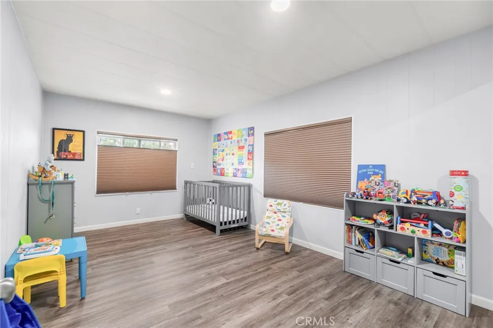 3595 Santa Fe #36 Long Beach, CA 90810