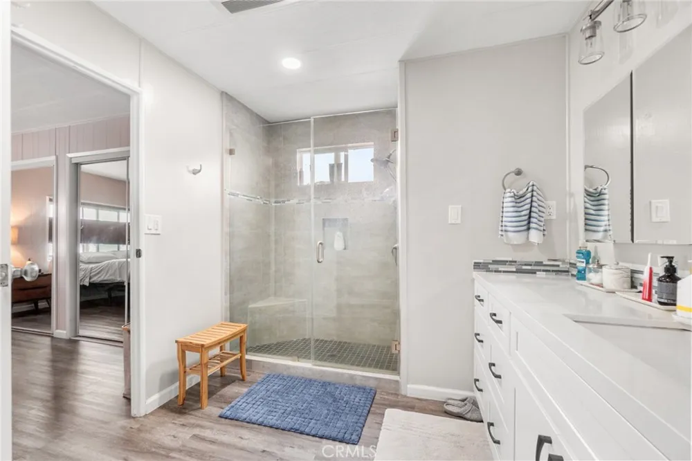 3595 Santa Fe #36 Long Beach, CA 90810