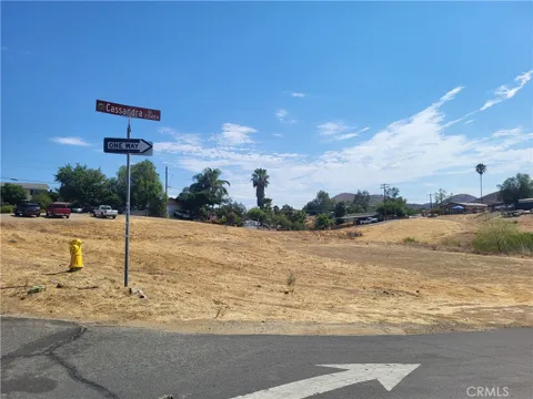 Cassandra Drive