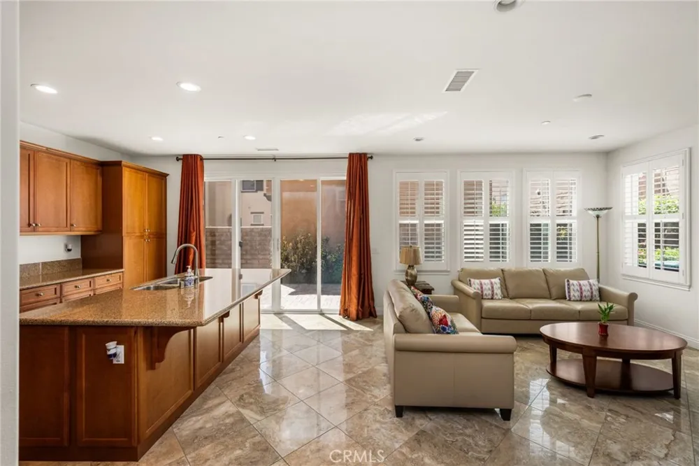 2748 E Coalinga Brea, CA 92821