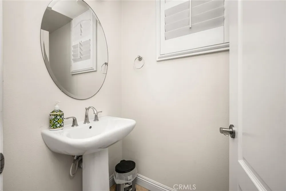 2748 E Coalinga Brea, CA 92821