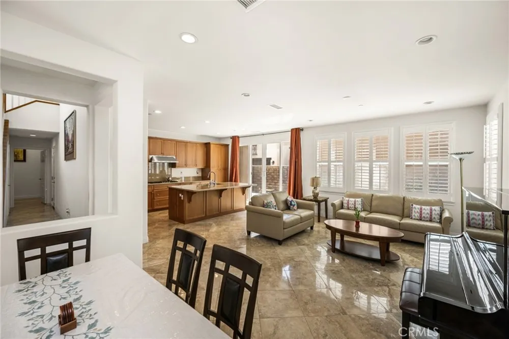 2748 E Coalinga Brea, CA 92821