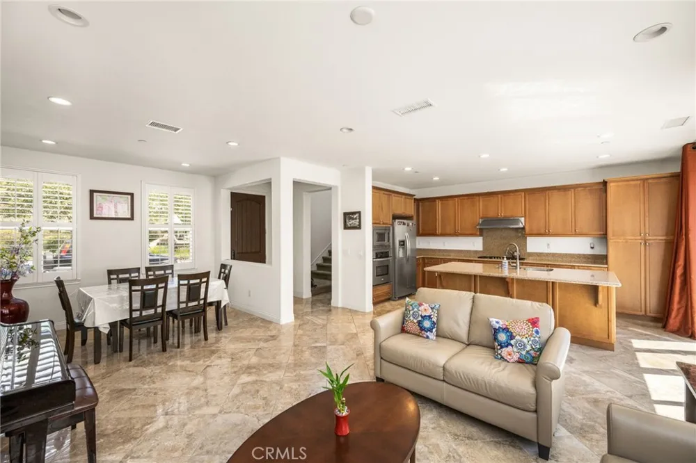 2748 E Coalinga Brea, CA 92821