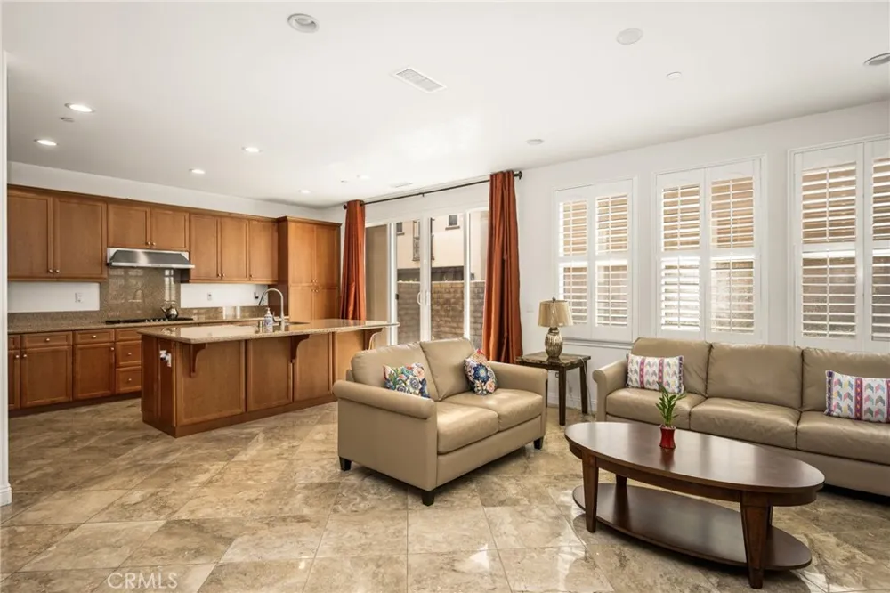 2748 E Coalinga Brea, CA 92821