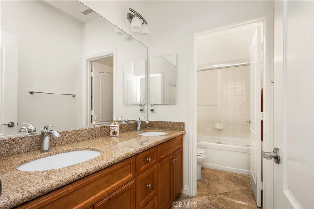 2748 E Coalinga Brea, CA 92821