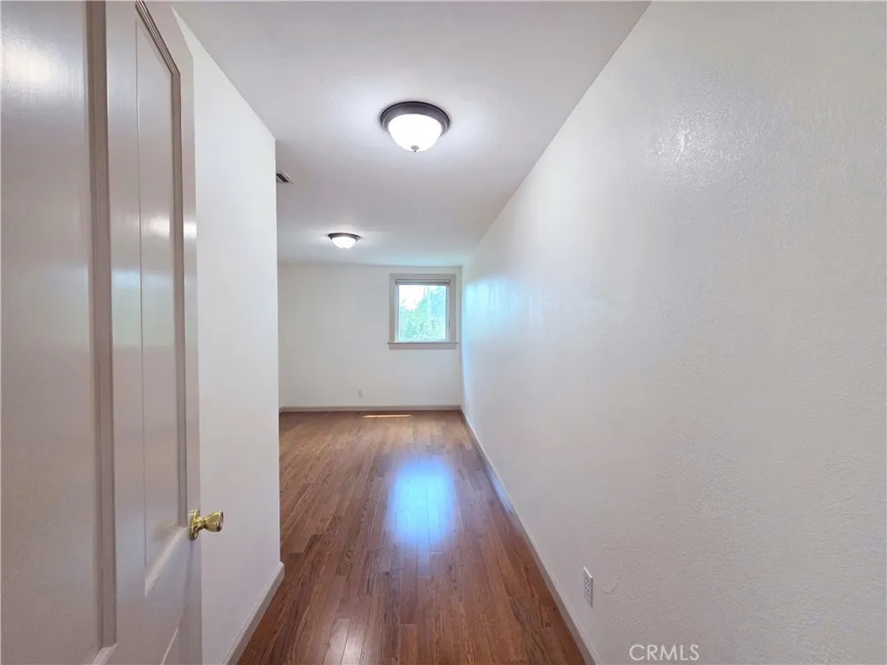 9497 Foster Road Downey, CA 90242