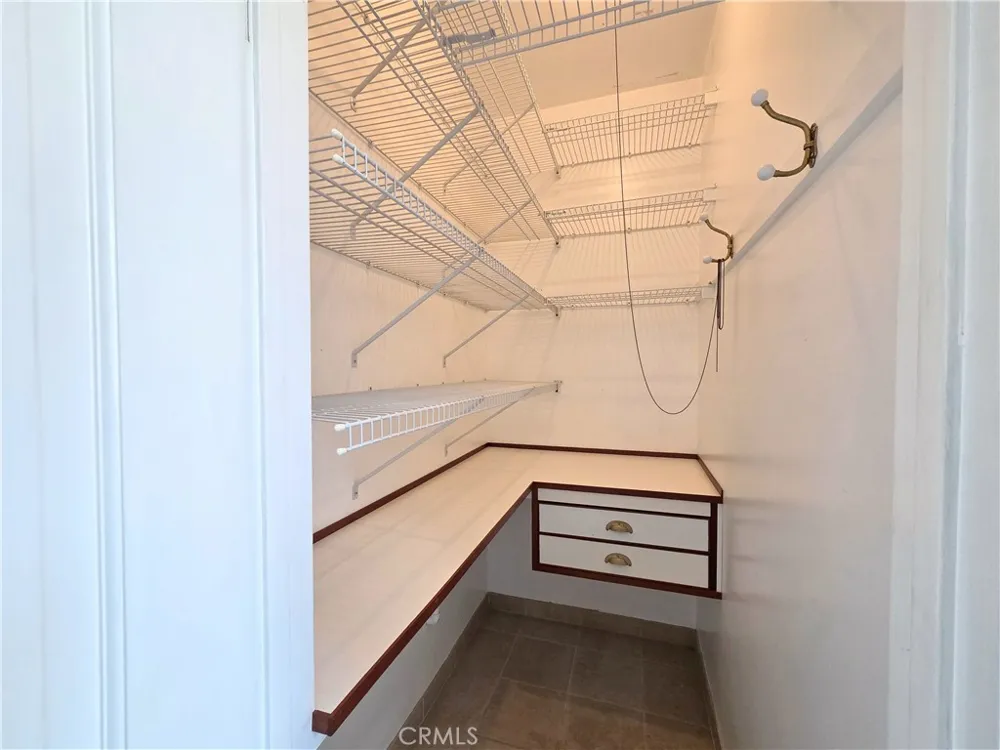 9497 Foster Road Downey, CA 90242