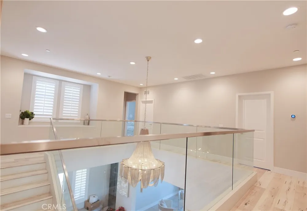 25172 Cypress Bluff Dr. Canyon Country, CA 91387