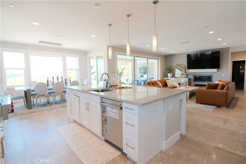 25172 Cypress Bluff Dr. Canyon Country, CA 91387