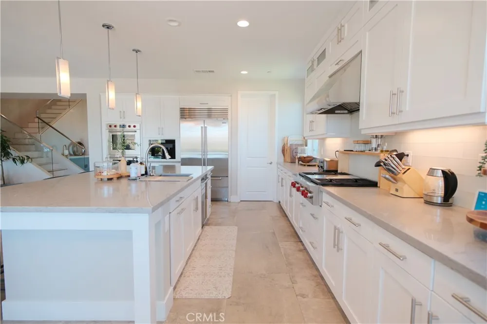 25172 Cypress Bluff Dr. Canyon Country, CA 91387