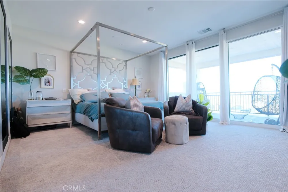 25172 Cypress Bluff Dr. Canyon Country, CA 91387