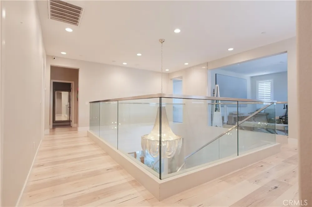 25172 Cypress Bluff Dr. Canyon Country, CA 91387