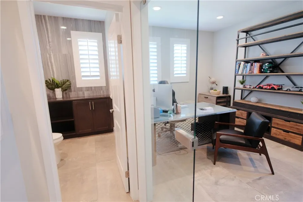 25172 Cypress Bluff Dr. Canyon Country, CA 91387