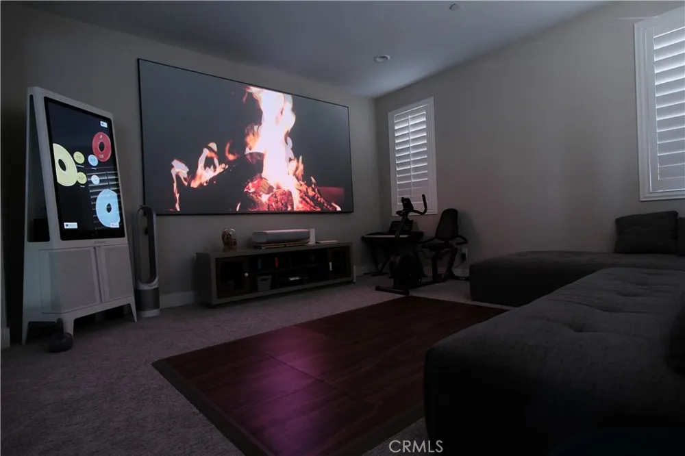 25172 Cypress Bluff Dr. Canyon Country, CA 91387