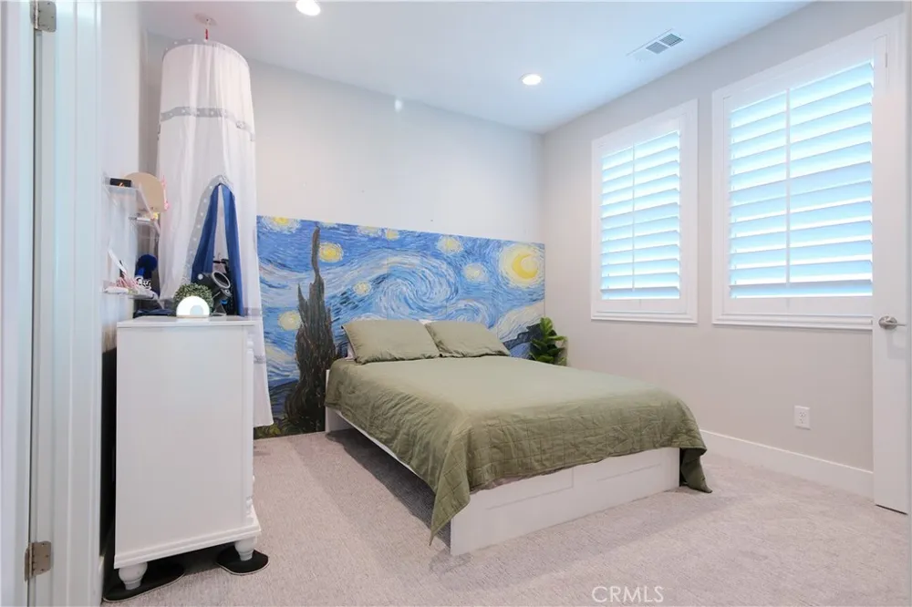 25172 Cypress Bluff Dr. Canyon Country, CA 91387