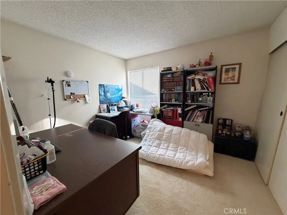 9901 Cedar Garden Grove, CA 92841