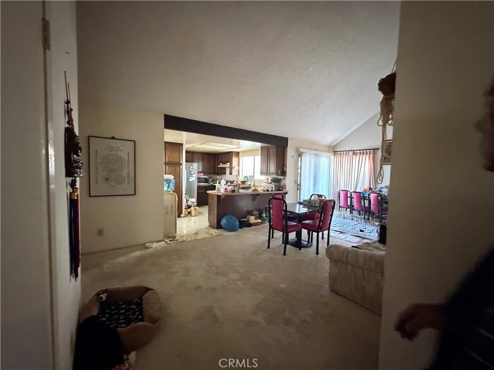 9901 Cedar Garden Grove, CA 92841