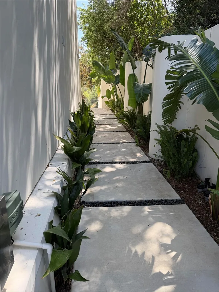 1301 Beverly Los Angeles, CA 90210