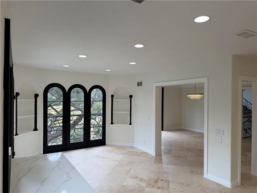 1301 Beverly Los Angeles, CA 90210