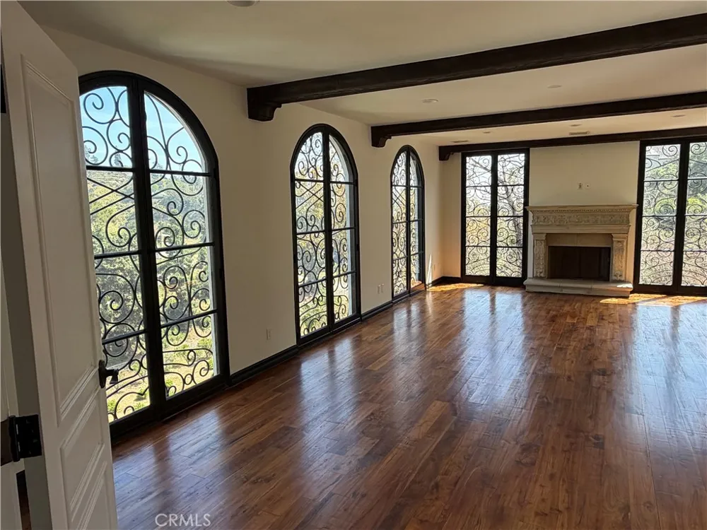 1301 Beverly Los Angeles, CA 90210