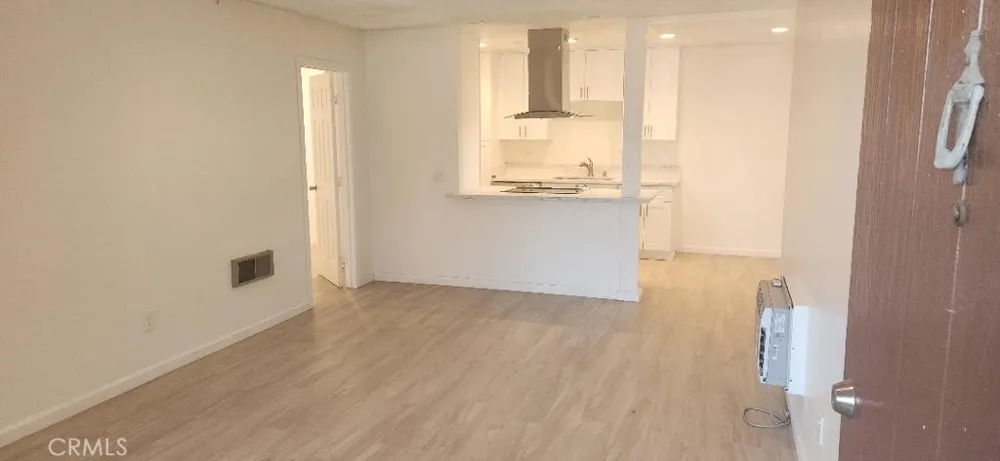1040 W Macarthur Boulevard #41 Santa Ana, CA 92707