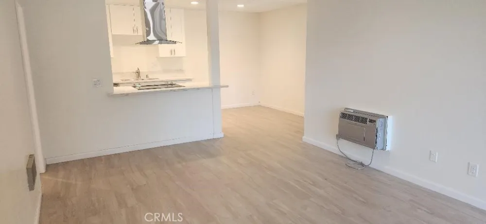 1040 W Macarthur Boulevard #41 Santa Ana, CA 92707