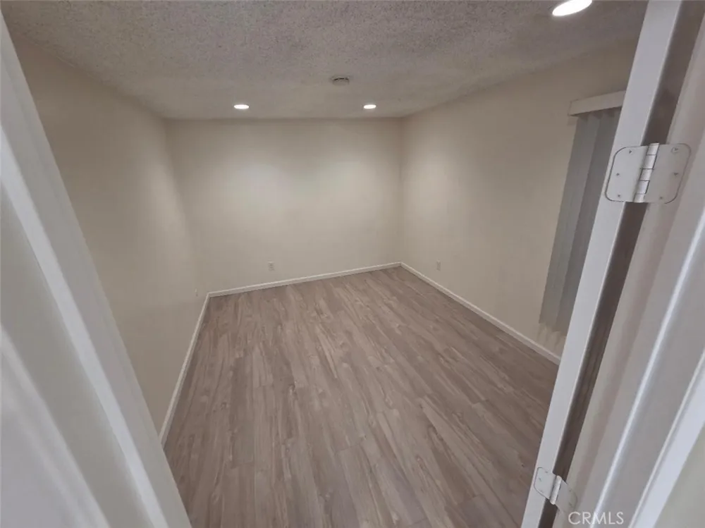 1040 W Macarthur Boulevard #41 Santa Ana, CA 92707
