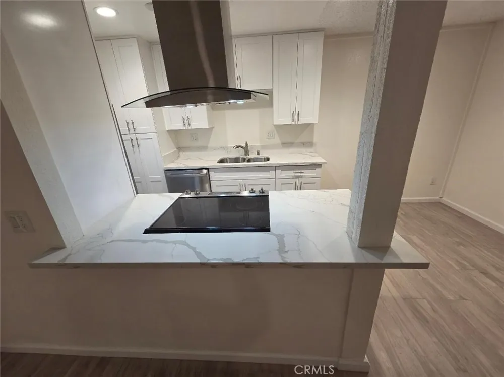 1040 W Macarthur Boulevard #41 Santa Ana, CA 92707