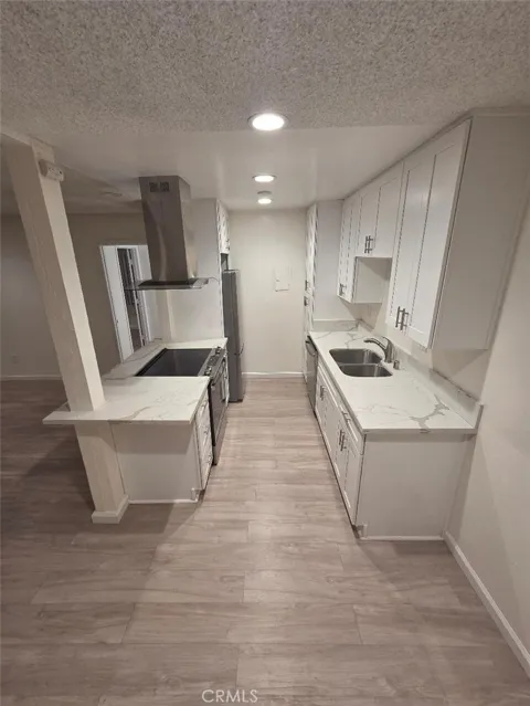 1040 W Macarthur Boulevard #41