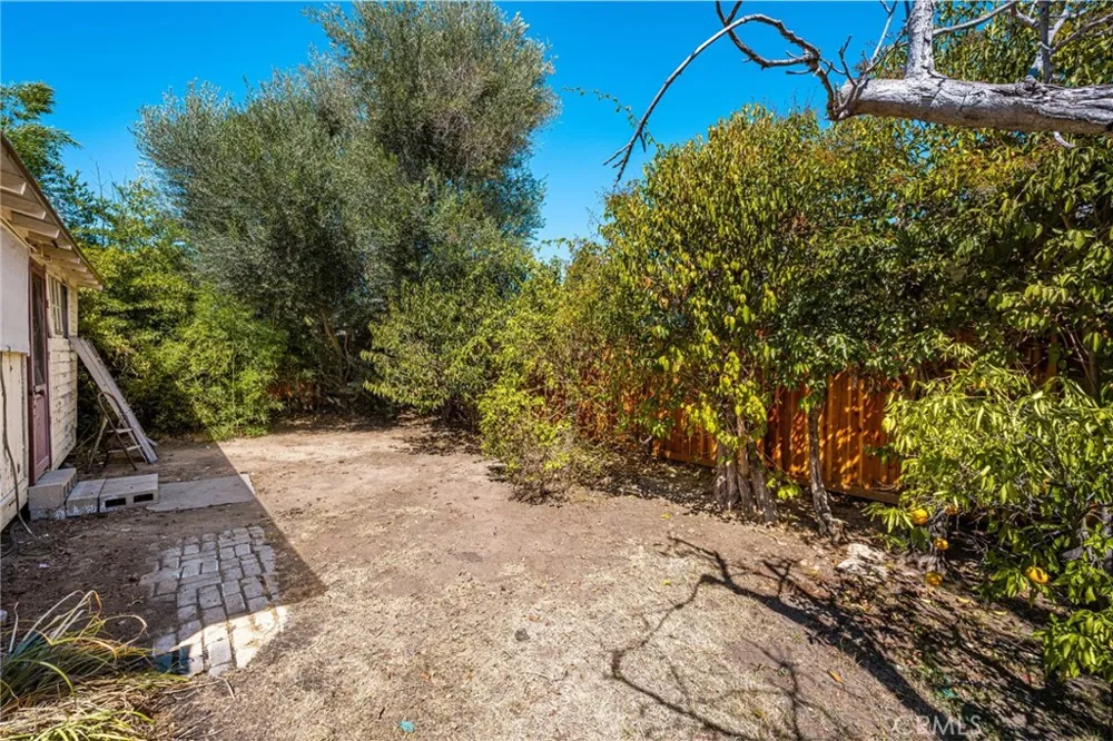 349 Pine Orange, CA 92866