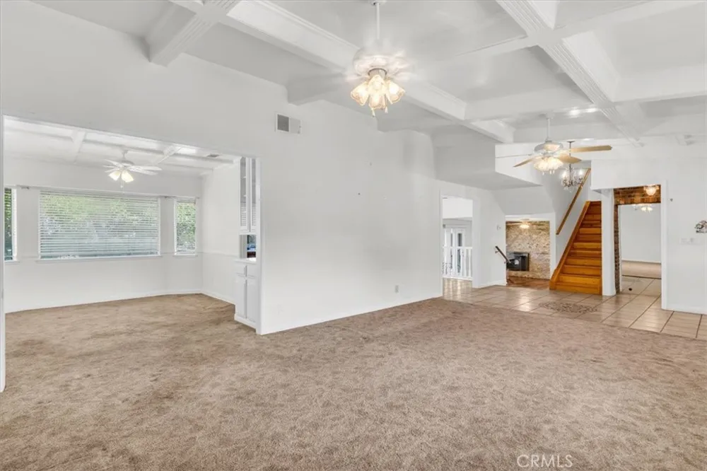 12519 Elmcroft Victorville, CA 92395