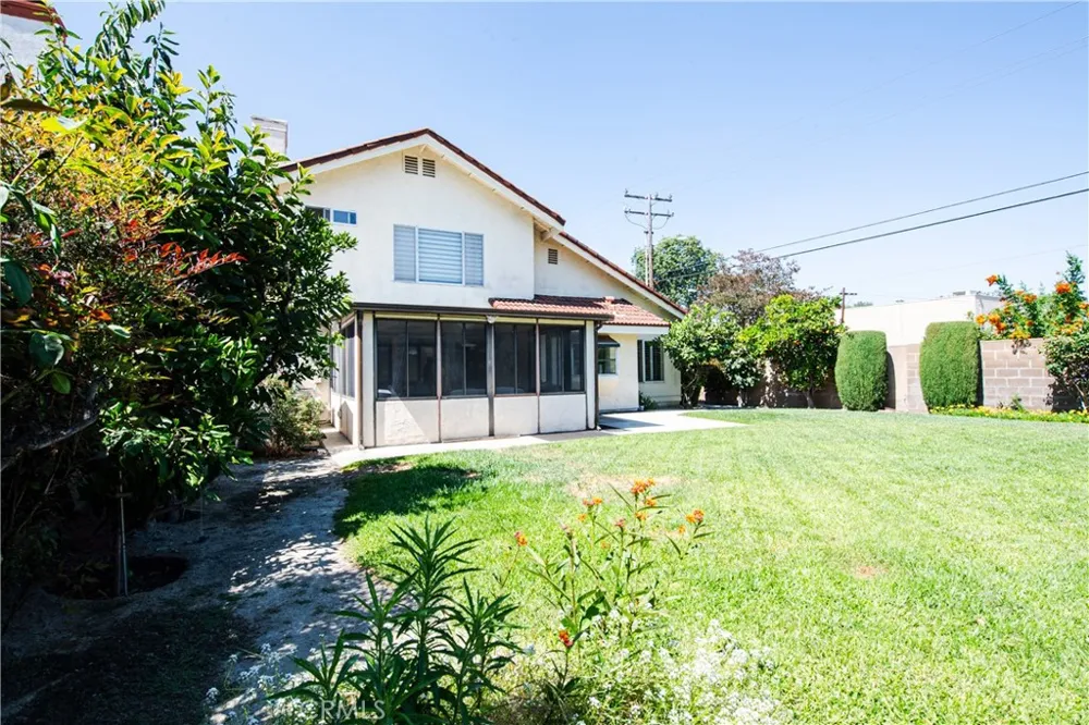 5044 Allington St Lakewood, CA 90712