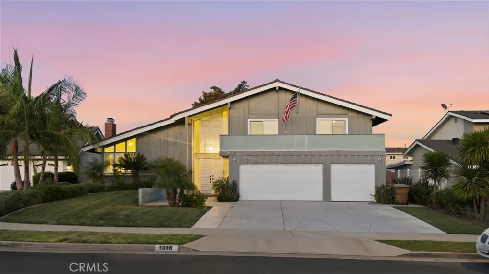 1618 Salmon Placentia, CA 92870