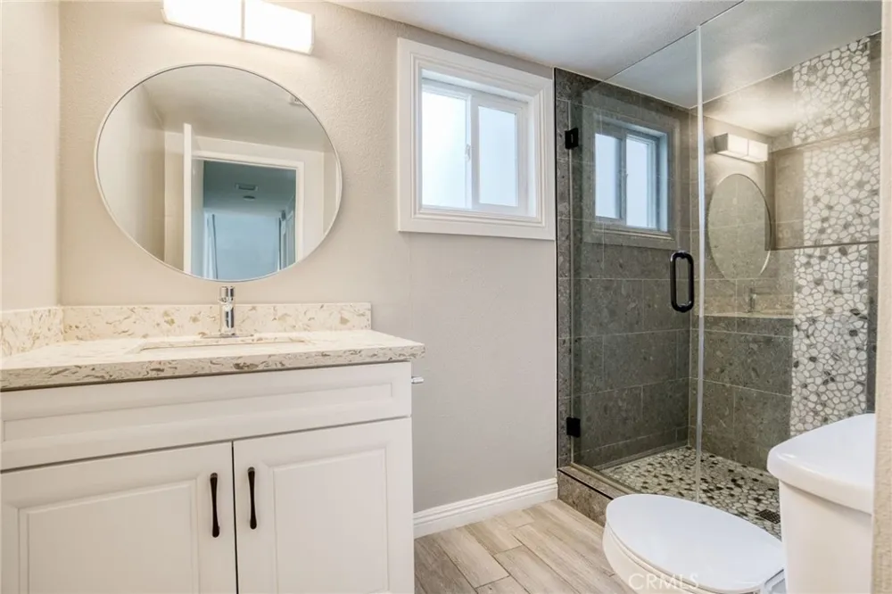 1618 Salmon Placentia, CA 92870