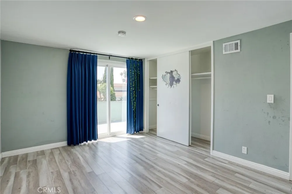 1618 Salmon Placentia, CA 92870