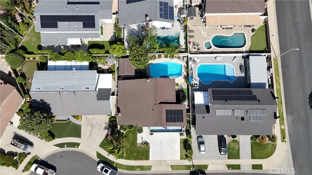 1618 Salmon Placentia, CA 92870
