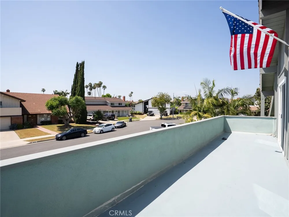 1618 Salmon Placentia, CA 92870